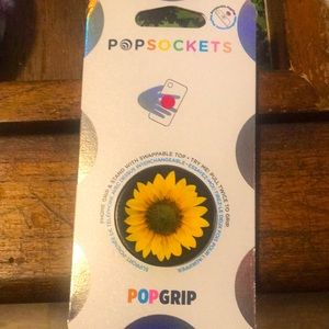 NWT Sunflower PopSocket